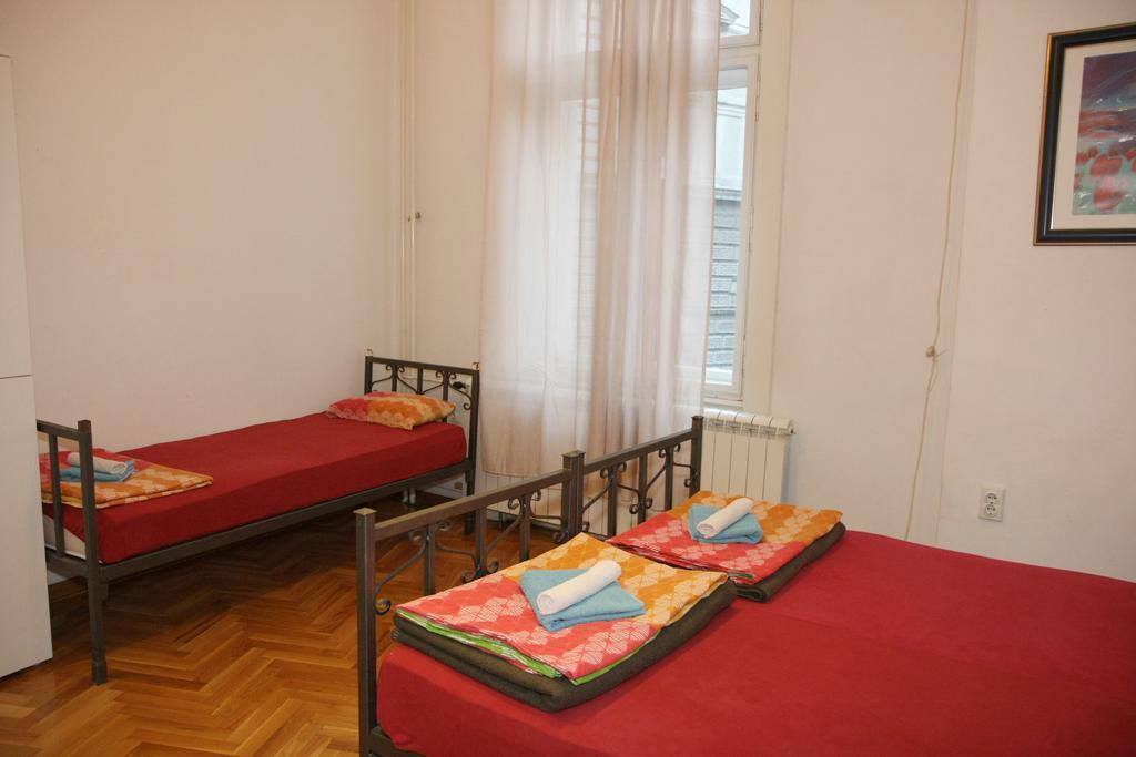 Time Hostel Beograd Rom bilde