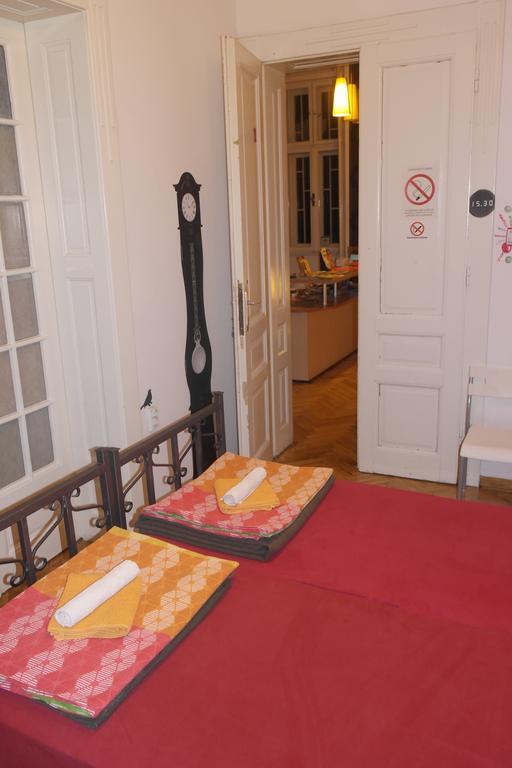 Time Hostel Beograd Rom bilde