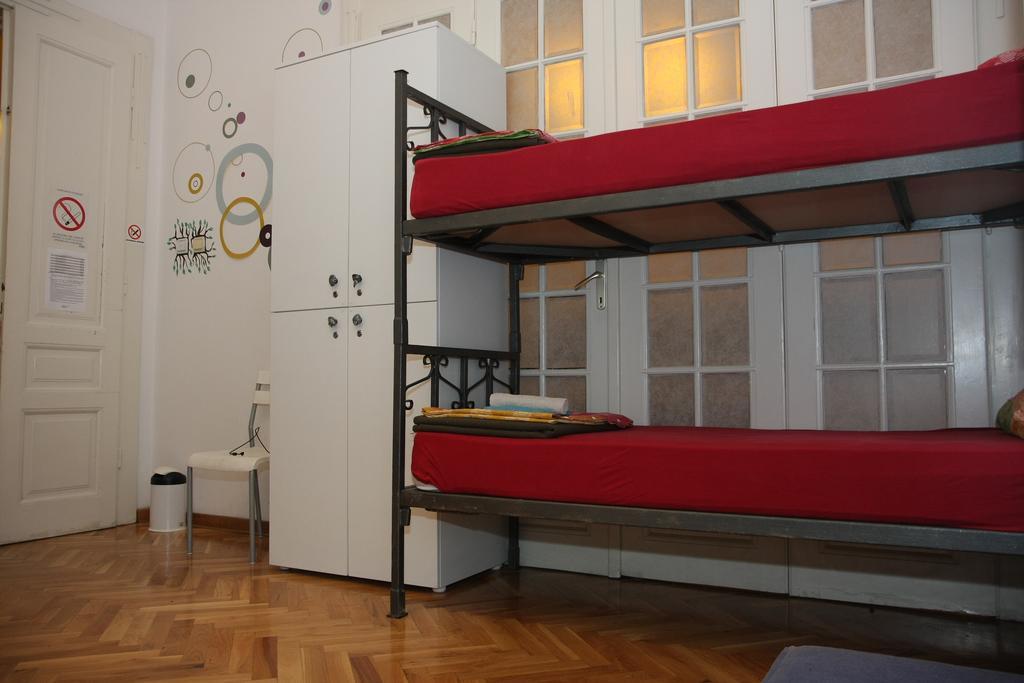 Time Hostel Beograd Rom bilde